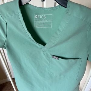 FIGS XX-small One Pocket Scrub top in Jade
